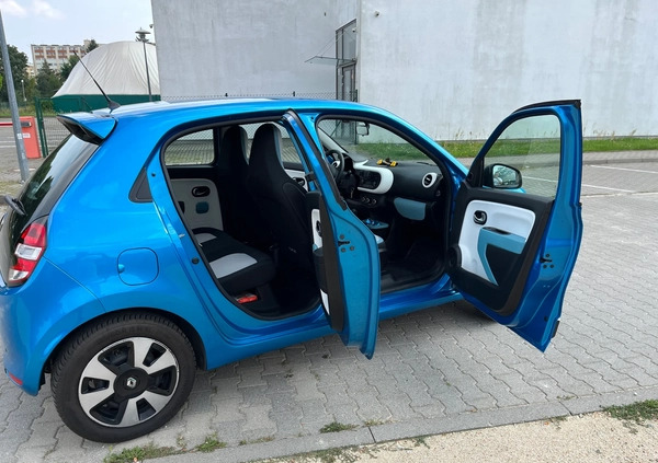 Renault Twingo cena 40000 przebieg: 25000, rok produkcji 2017 z Poznań małe 79